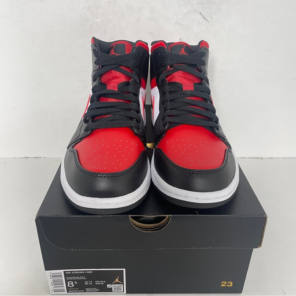 Nike Air Jordan 1 Retro Mid “Bred Toe/Fire Red” 2023 - Picture 2 of 4